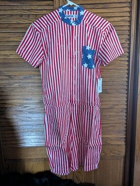 Tipsy Elves NWT RompHim Patriotic Red & White Striped Romper Mens Small